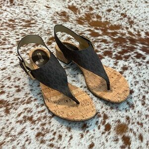Michael Kors Brown T-Strap Sandals with Cork Footbed Women’s Size 7- NEW